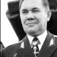 Александр Лебед